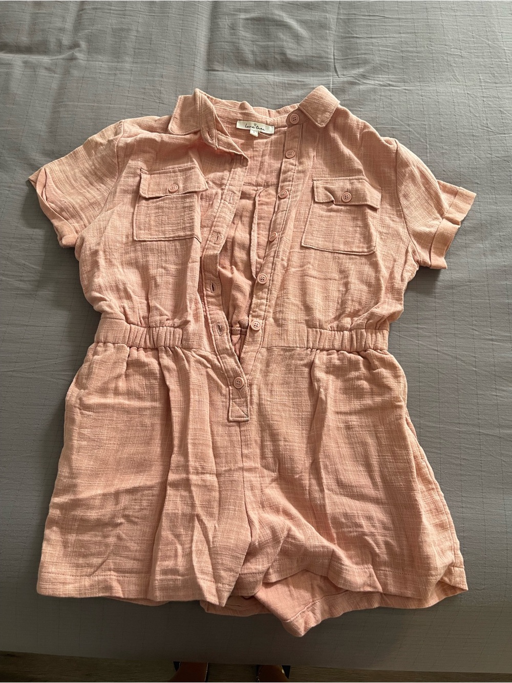 Women’s Short-Sleeve One-Piece Romper pink peach